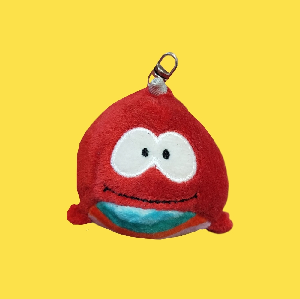 Vintage NICI Theodor and Friends red narwhal keychain / bag charm